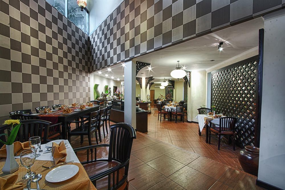 Hotel Montana Malang Eksteriør bilde